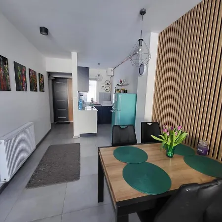 Słoneczny Dla 6 Osób Apartament *